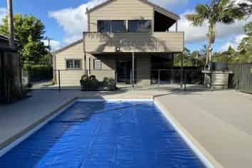 66 Tauhinu Road, Greenhithe