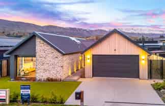 13 Blondie Drive, Cromwell