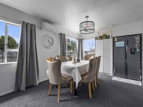 1 Leslie Place, Deanwell