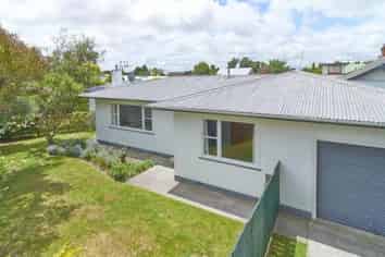 2a Durham Crescent, Palmerston North Central