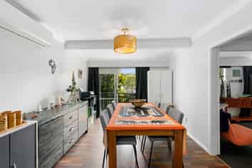 7 Zeala Grove, Stokes Valley