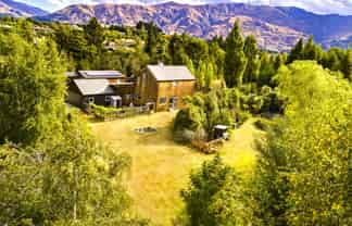 2 Wineberry Lane, Wanaka