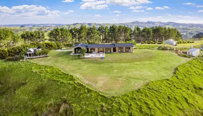 328 Mainland Road, Kaipara Flats