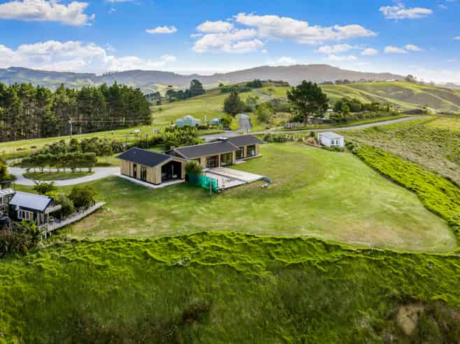 328 Mainland Road, Kaipara Flats