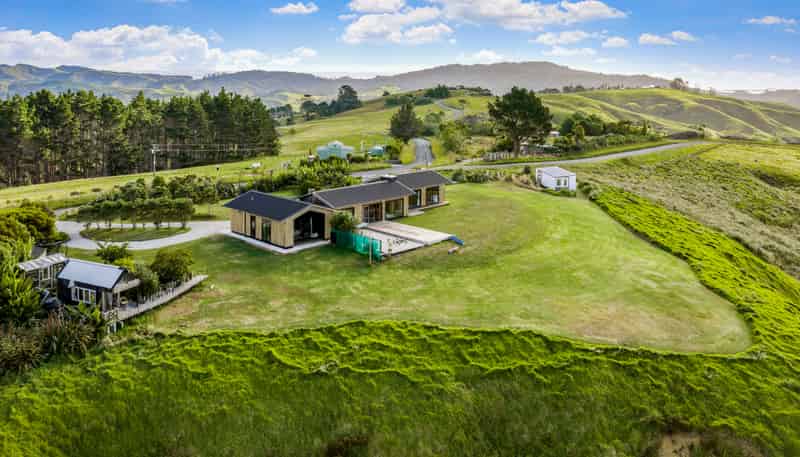 328 Mainland Road, Kaipara Flats
