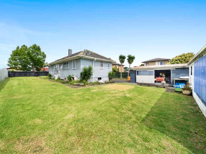 215 Buckland Road, Mangere East
