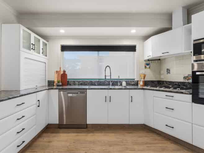 24 Riverside Drive, Whakatane