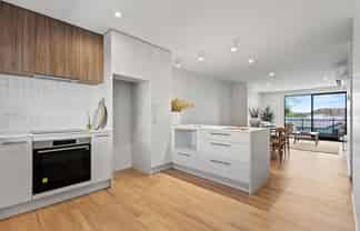 2/146 Edgeware Road, Saint Albans