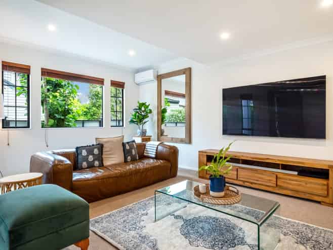 8A Onepoto Road, Hauraki