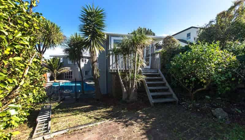 2/175a Grey Street, Onehunga