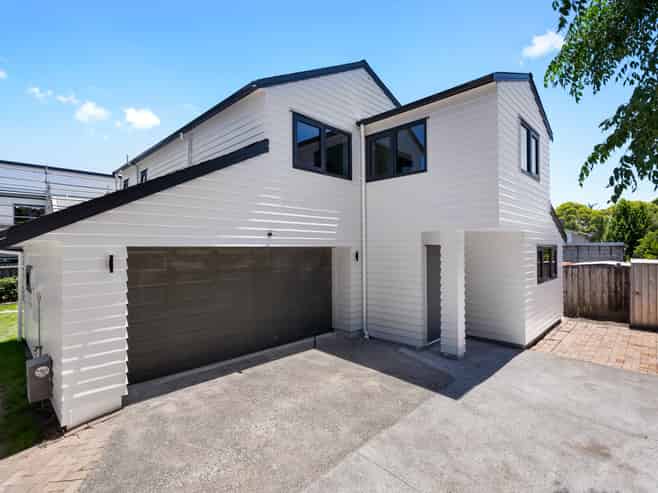 15A Taramea Street, Avondale