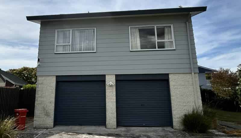 37 Oak Street, Masterton