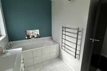 37 Oak Street, Masterton