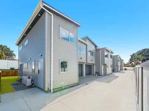 Lots 1-4/40 Estuary Road, Weymouth