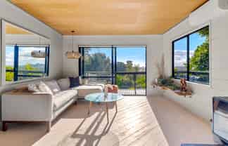 71 Trig Hill Road, Onetangi