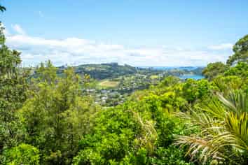 71 Trig Hill Road, Onetangi