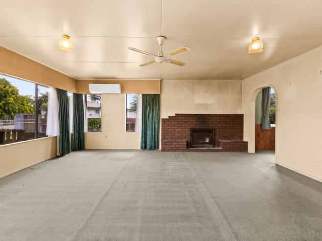 205A Park Road North, Parkvale