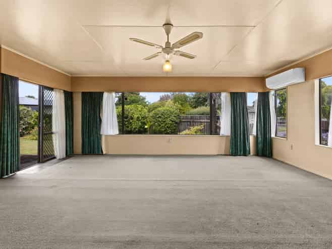 205A Park Road North, Parkvale