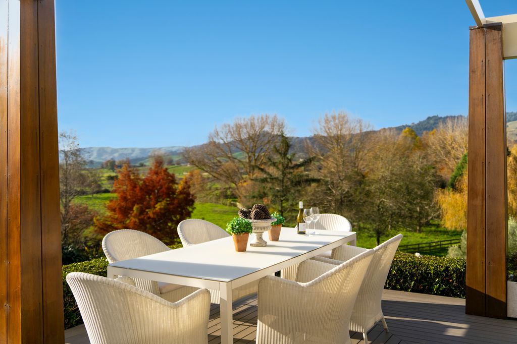 Lifestyle near Cambridge - Price Reduced to Sell 1