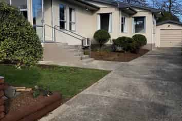 15 Blackwood Street , Stoke