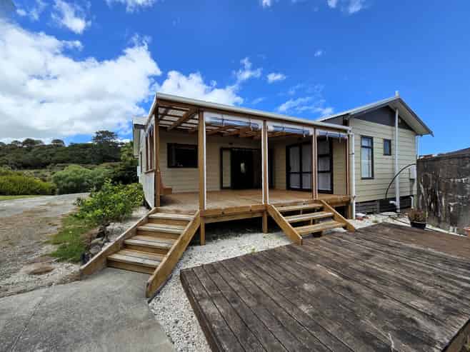 378 Notorious Road, Mahuta