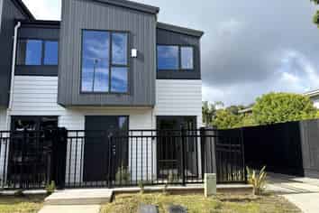 121C Gills Road, Bucklands Beach