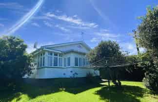  2/35 Fir Street, Waterview