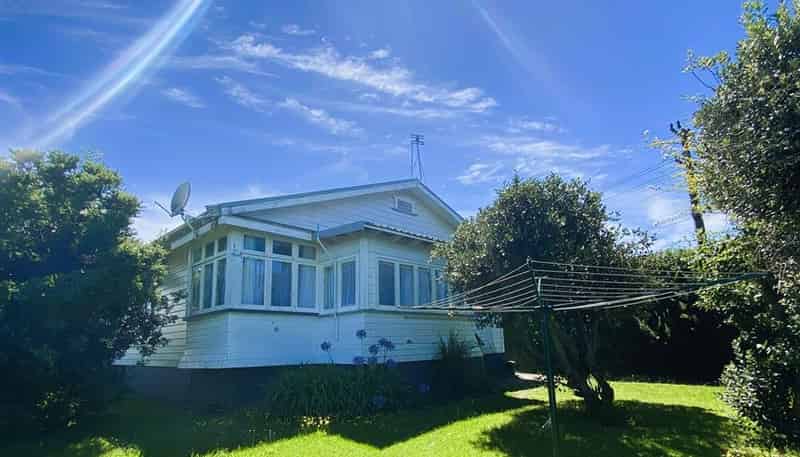  2/35 Fir Street, Waterview