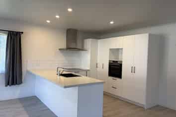 12 Harris Street , Gisborne