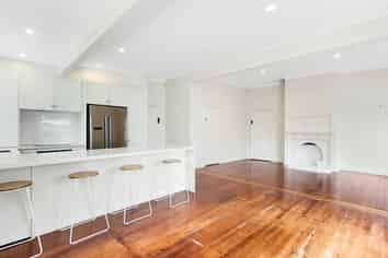 127 Western Springs Road, Morningside