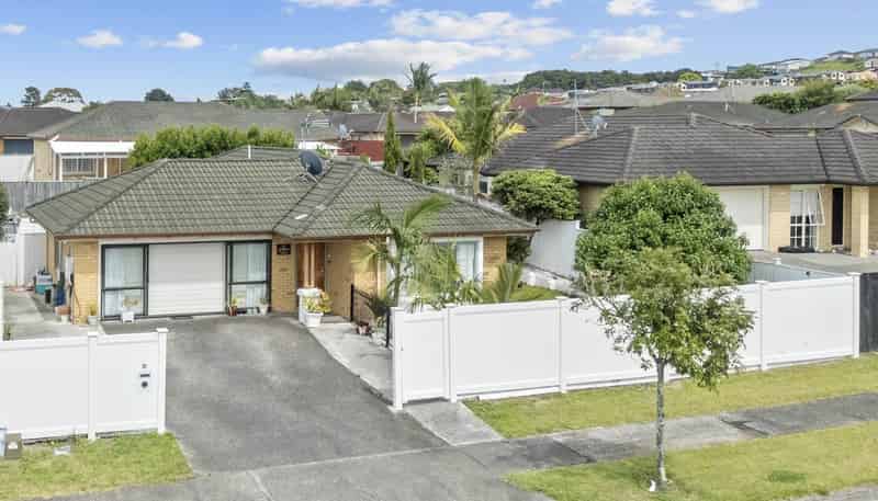 10 Ironstone Place, Randwick Park