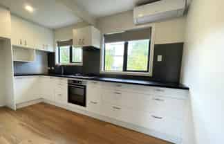 1/29 Camelot Place, Glenfield