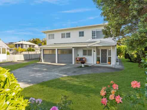 138 Moana Anu Anu Avenue, Whangamata