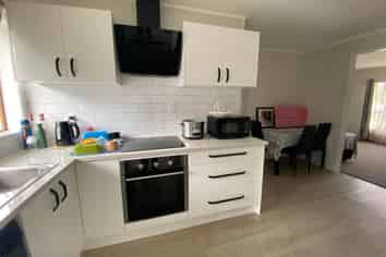 2/50 Jellicoe Road, Manurewa