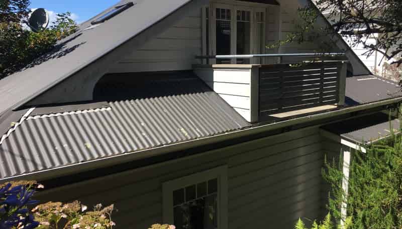 1 (upper flat) Hadfield Tce, Kelburn