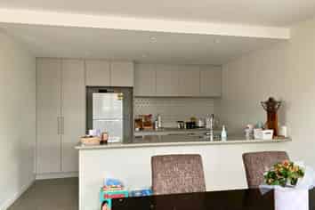 100 Palm Springs Boulevard, Papamoa