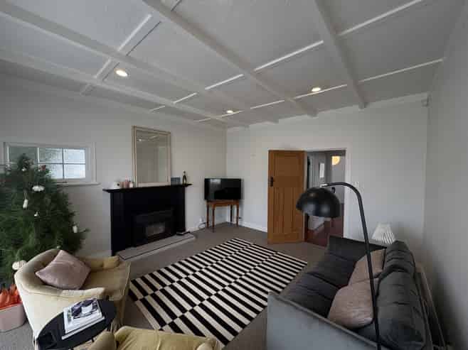 111 Duchess Crescent, Mayfair