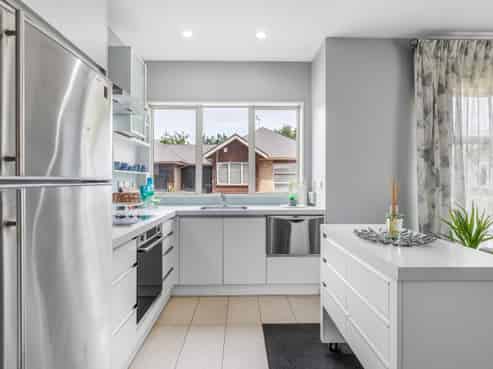 2/402 Innes Road, Mairehau