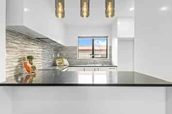 2/18 Eulogy Place, Randwick Park