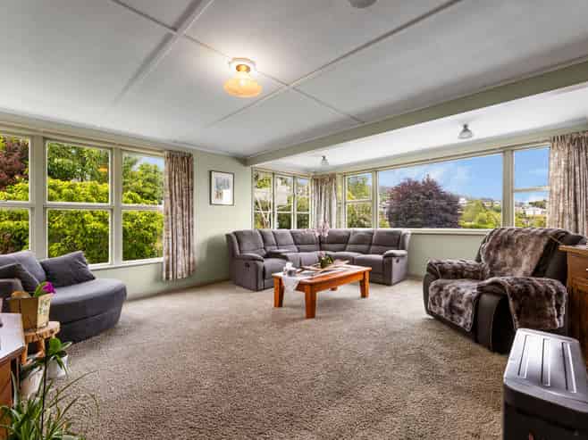 10 Thesis Street, Halfway Bush