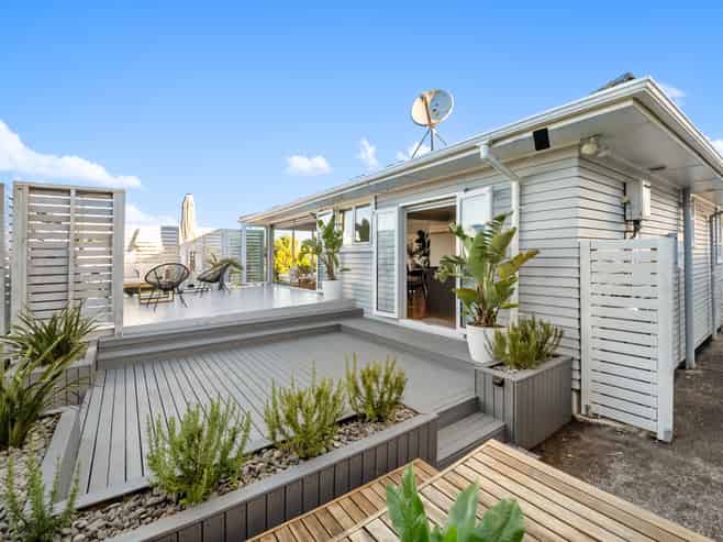 23A Price Crescent, Mount Wellington