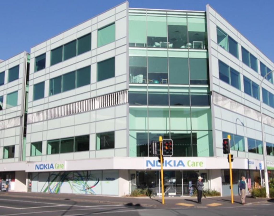 Premium Newmarket Corner Profile