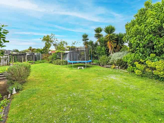 8 Ashby Place, Pukekohe