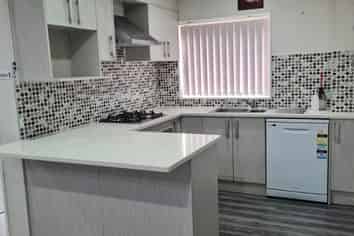 Downstair/114A Panorama Road, Mount Wellington