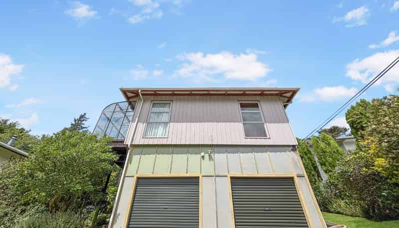 2/145 Ohariu Road, Johnsonville