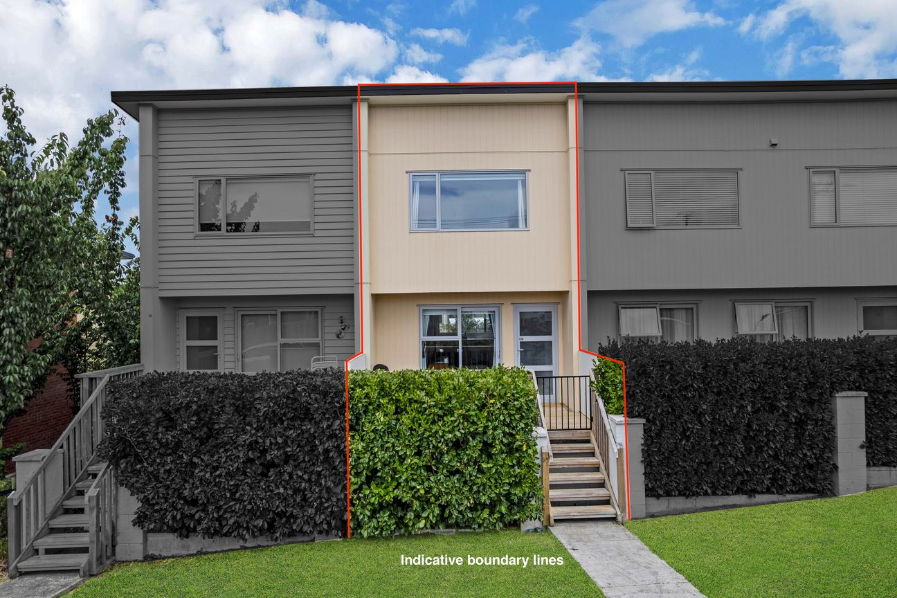 PERFECT FOR INVESTORS! DOUBLE GARAGE - Widok 2
