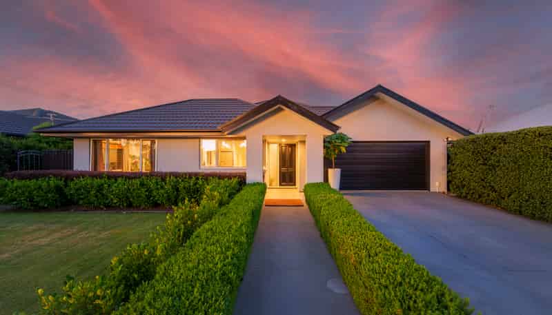 14 Mounter Avenue, Northwood