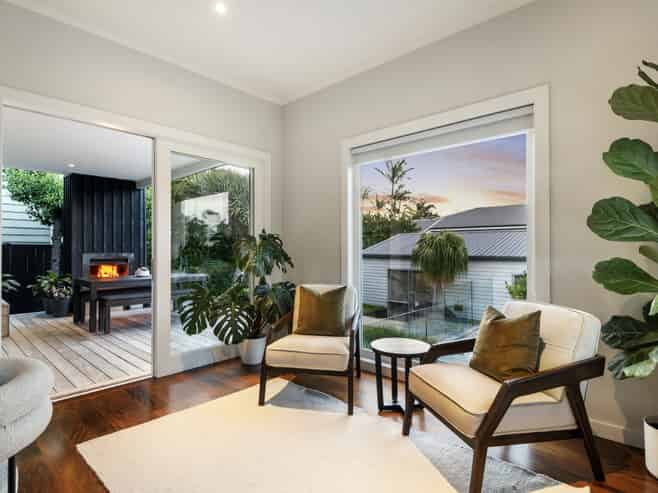 42 Edgars Road, Westmere