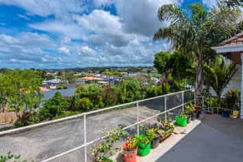 14A Puriri Street, KAMO