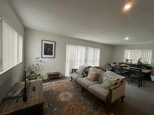 22 Popokatea Drive, Takanini